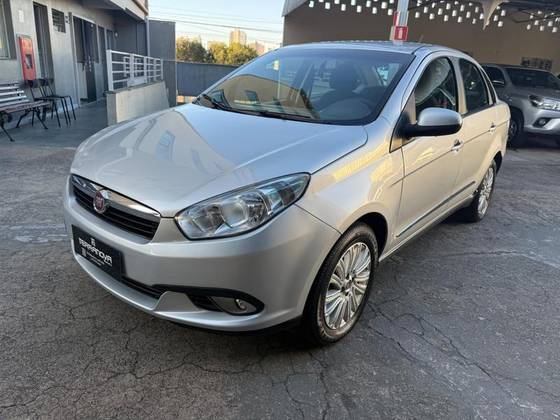 FIAT GRAND SIENA 1.6 MPI ESSENCE 16V FLEX 4P MANUAL